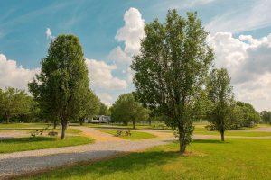 RV camping near Mammoth Cave Kentucky Family Adventure